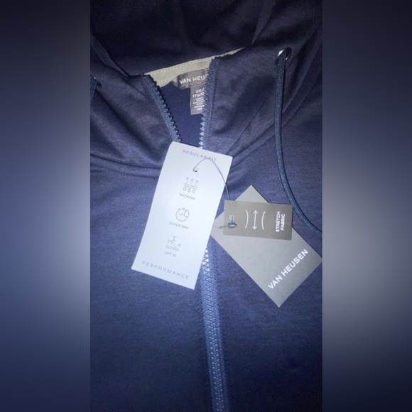 NWT VAN HEUSEN QUICK DRY, SPF 50, WICKING LONG SLEEVE SIZE XXL DARK BLUE - Picture 4 of 7